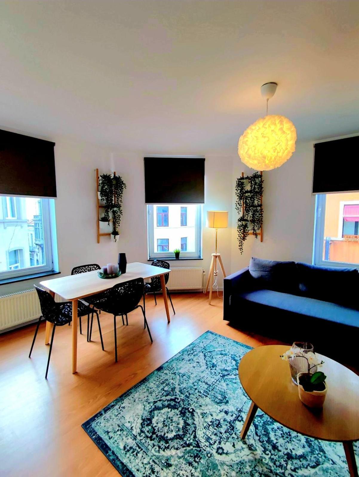 Quartier Louise Studios Bruselas Exterior foto