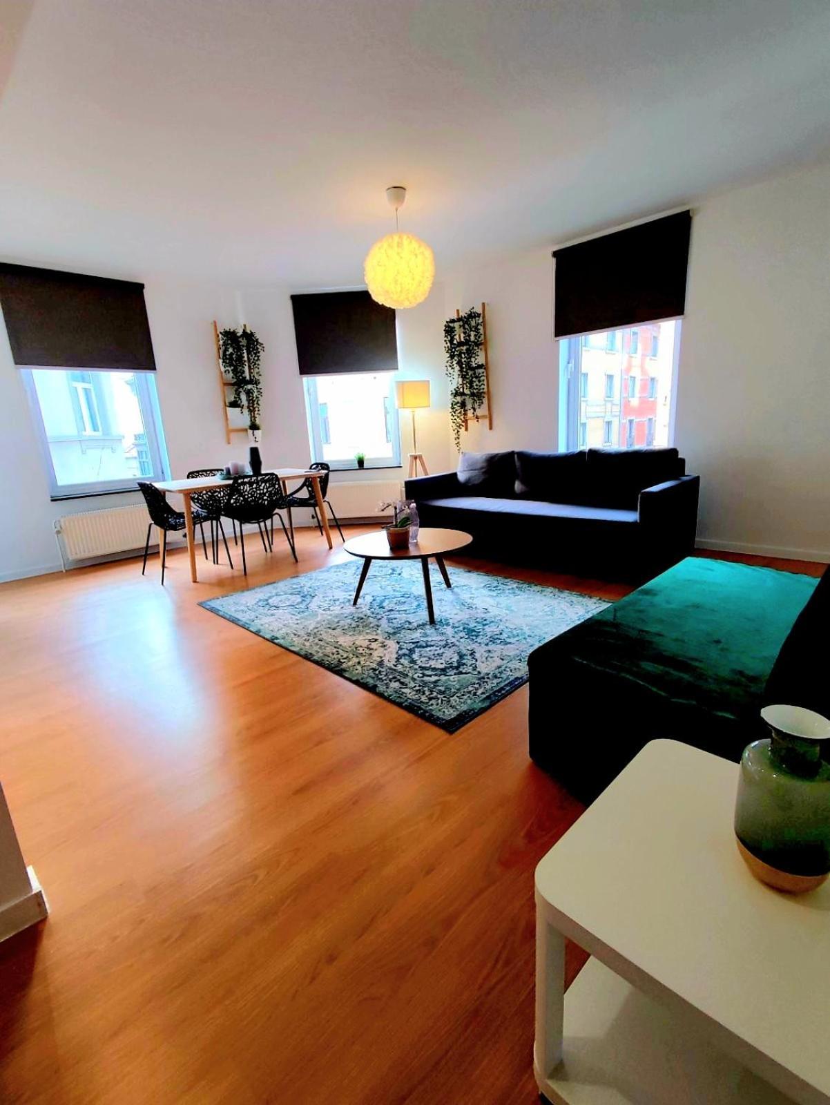 Quartier Louise Studios Bruselas Exterior foto