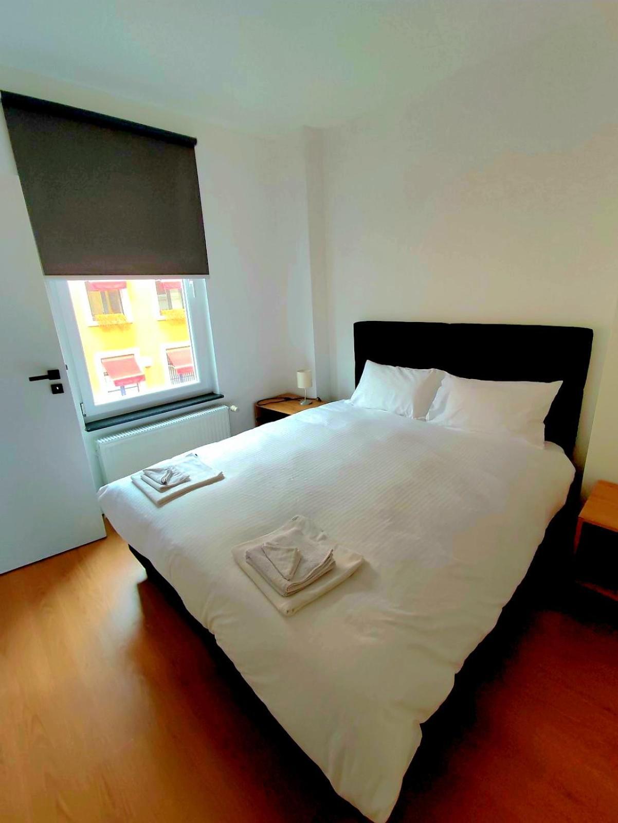Quartier Louise Studios Bruselas Exterior foto