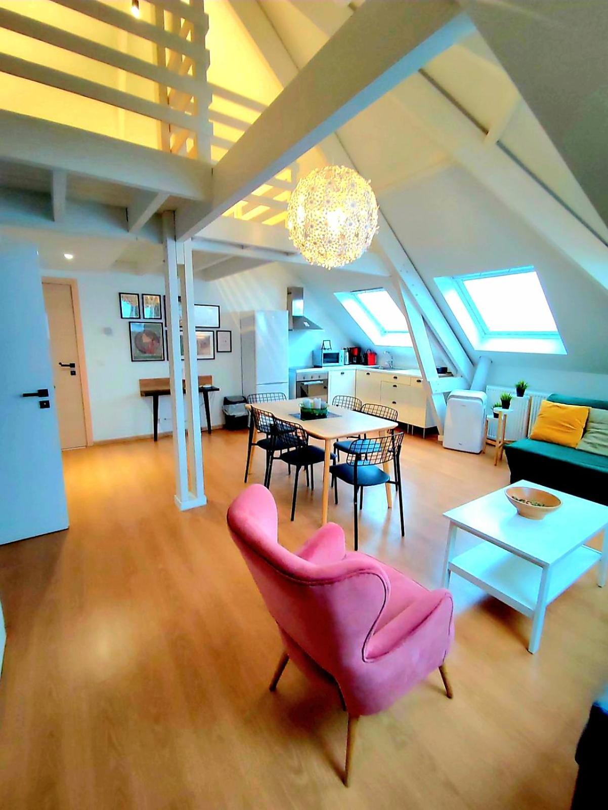 Quartier Louise Studios Bruselas Exterior foto