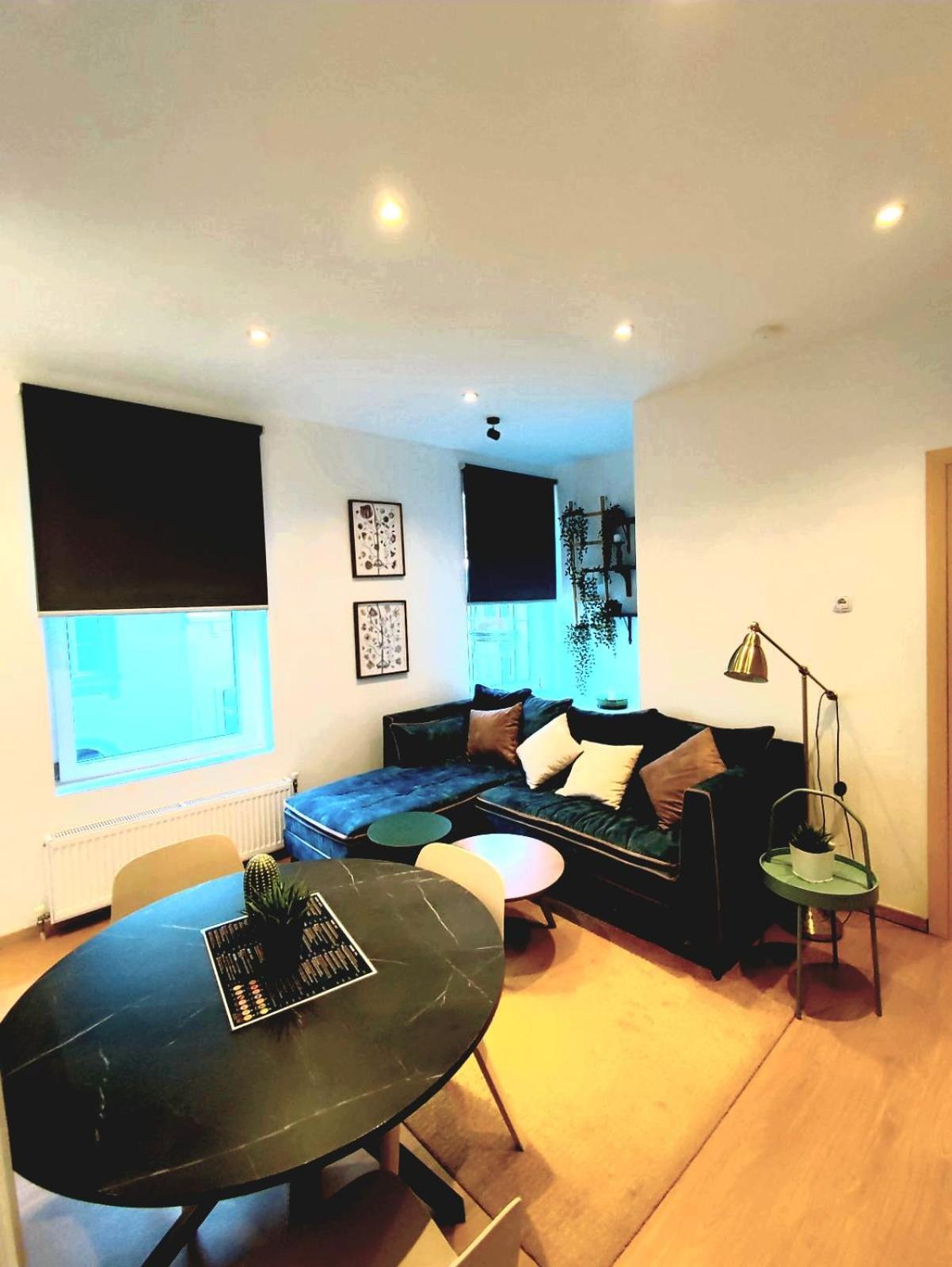 Quartier Louise Studios Bruselas Exterior foto